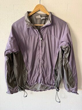 The Northface | Purple/Grey Stow Pocket Rain Windbreaker Jacket | Medium